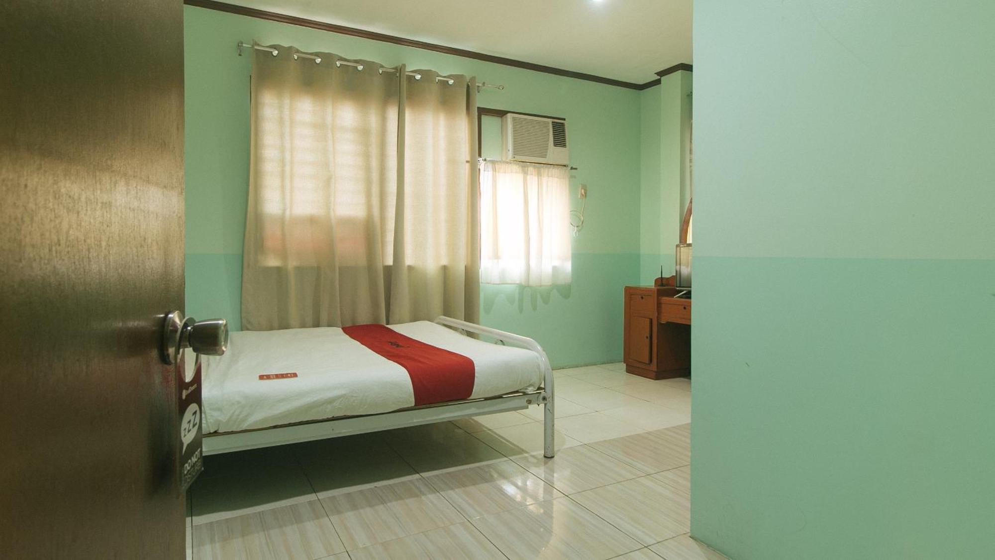 Reddoorz At Maanyag Pension House Mandaue Cebu Exterior foto