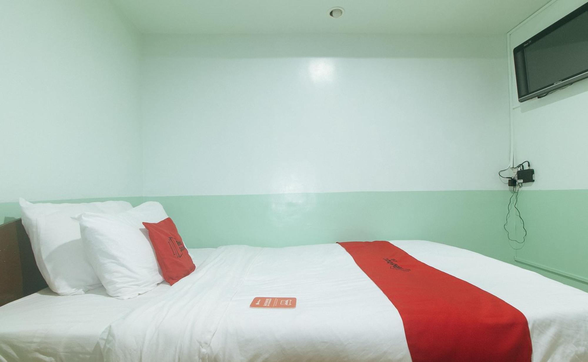 Reddoorz At Maanyag Pension House Mandaue Cebu Exterior foto