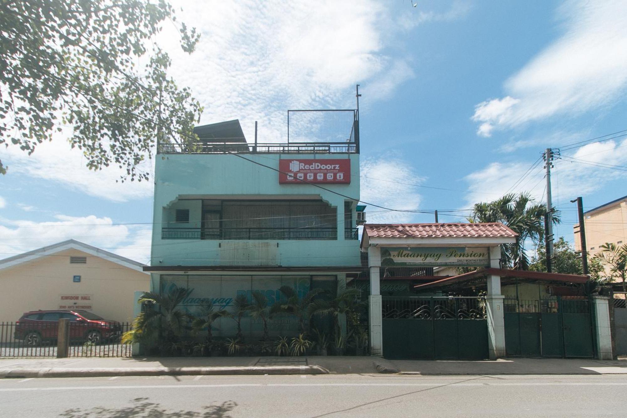 Reddoorz At Maanyag Pension House Mandaue Cebu Exterior foto