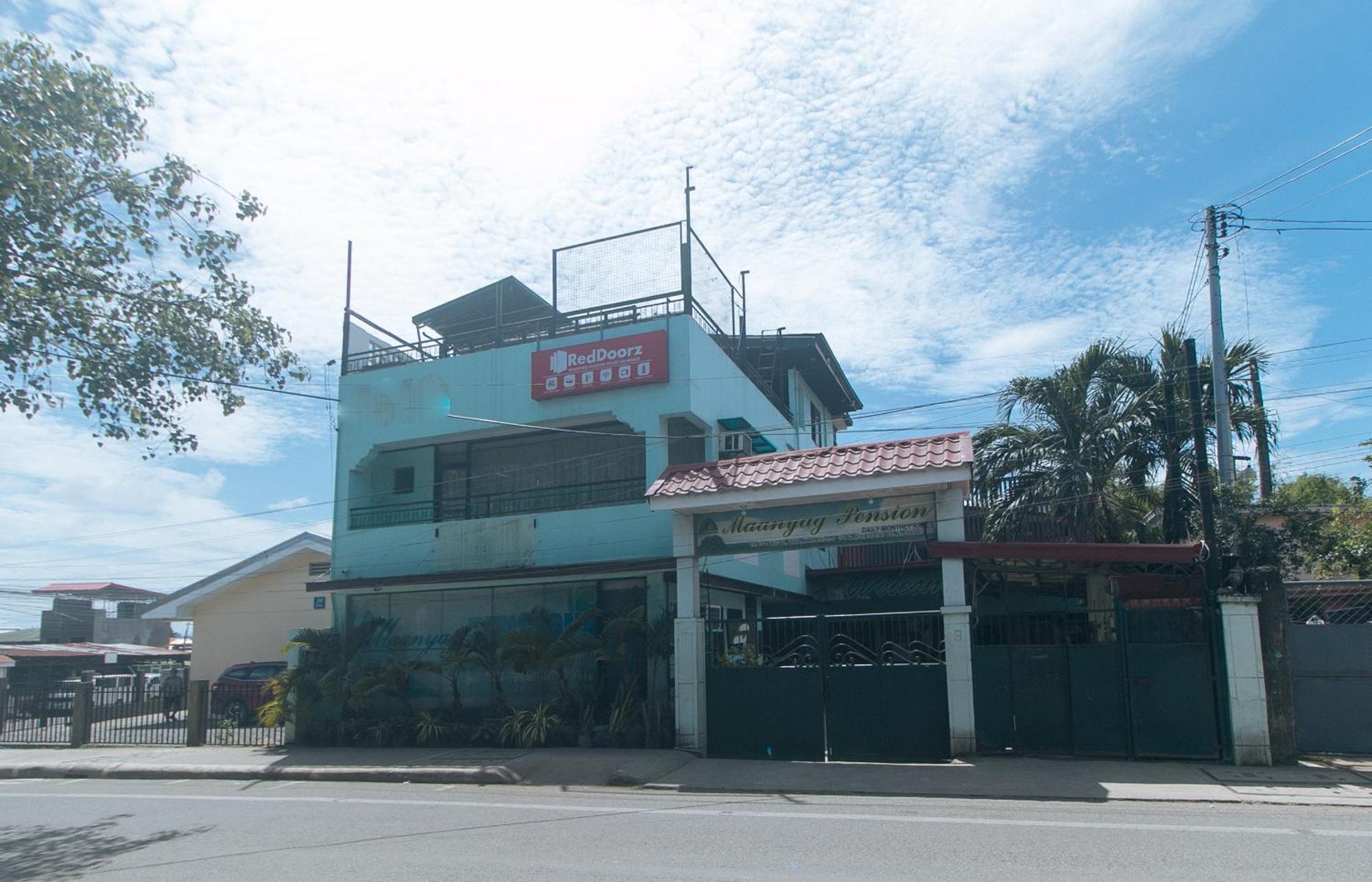 Reddoorz At Maanyag Pension House Mandaue Cebu Exterior foto