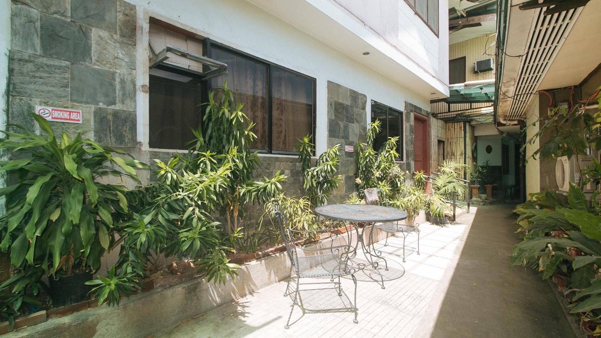 Reddoorz At Maanyag Pension House Mandaue Cebu Exterior foto